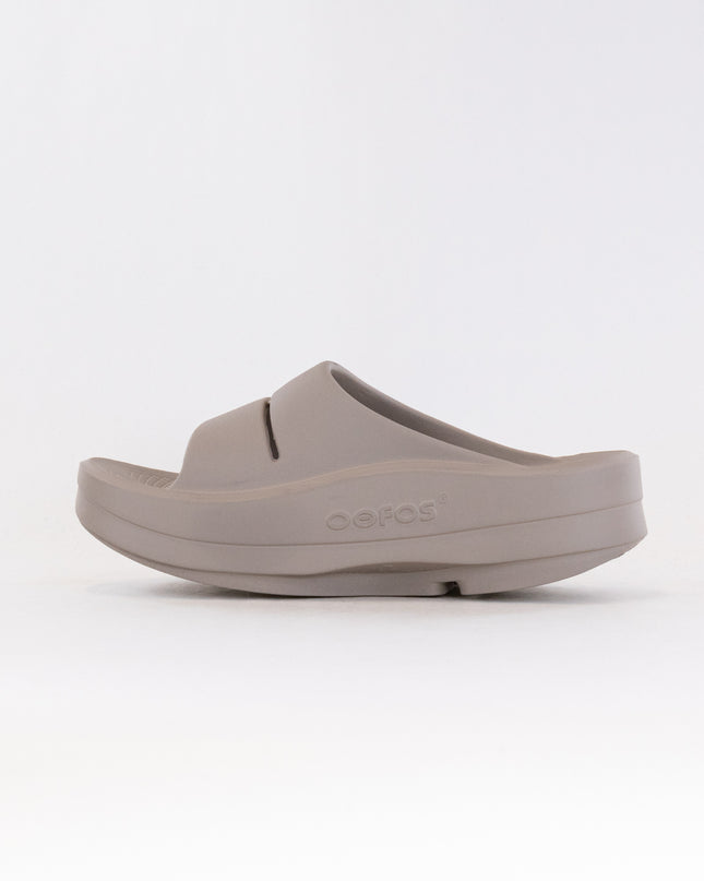 OOFOS OOMega Ooahh Sandal (Women's) - Nomad