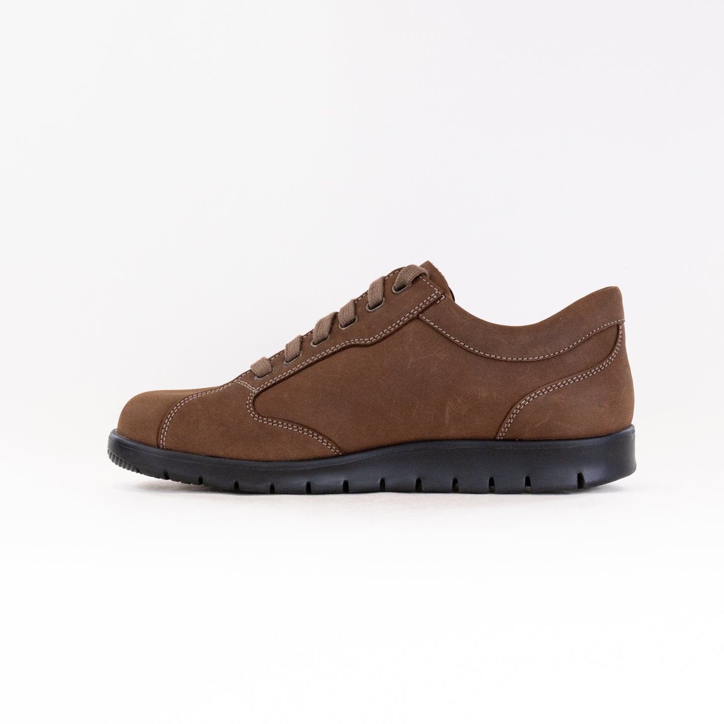 Finn Comfort Chennai (Men's) - Wood