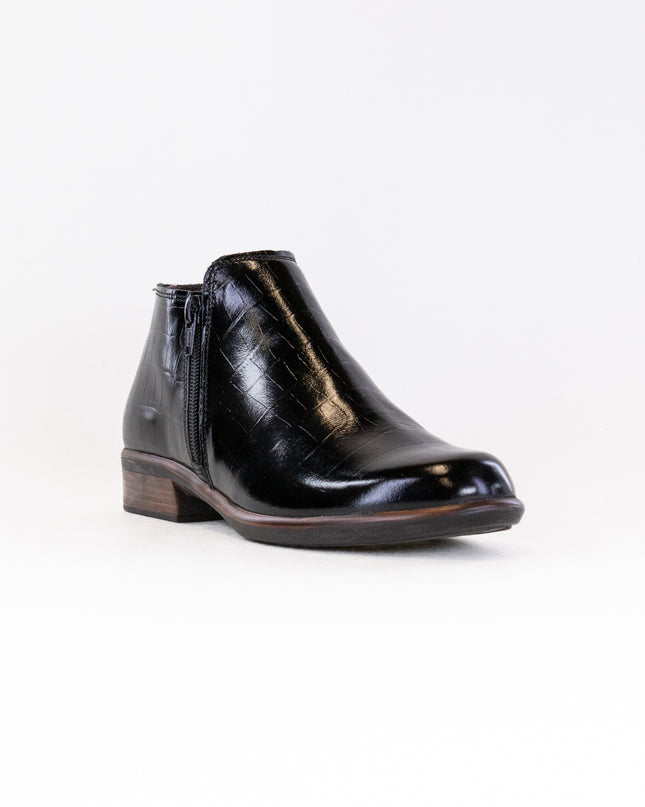Naot Helm (Women's) - Black Croc Leather