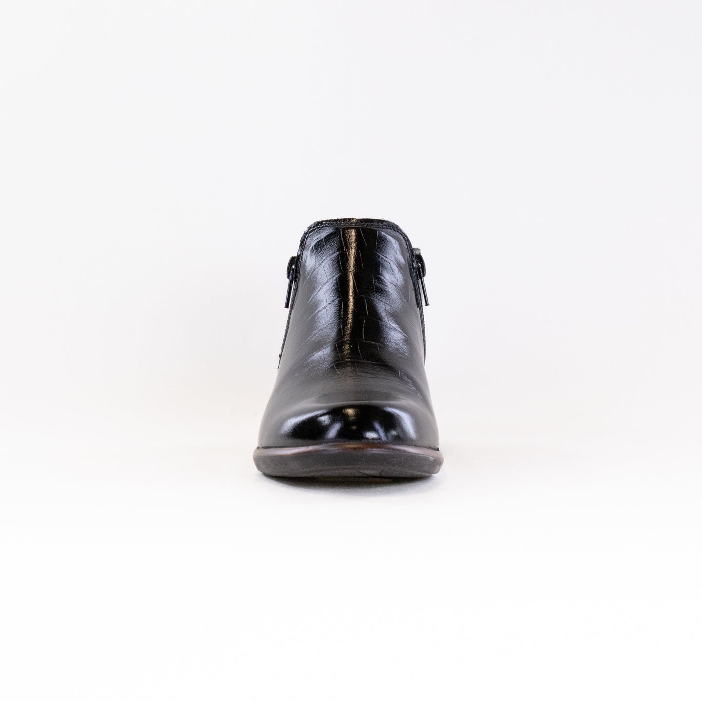 NAOT Helm (Women's) - Black Croc Leather