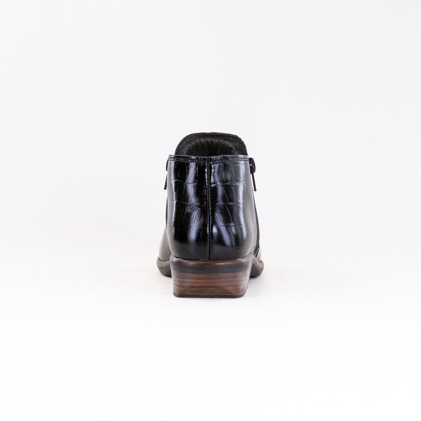 NAOT Helm (Women's) - Black Croc Leather