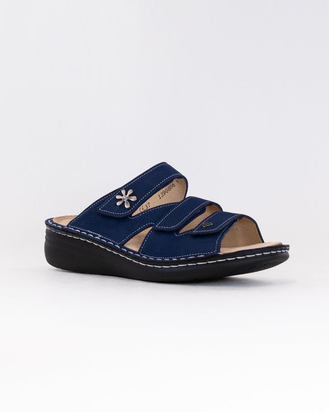 Finn Comfort Grenada (Women's) - Nubuck Atoll