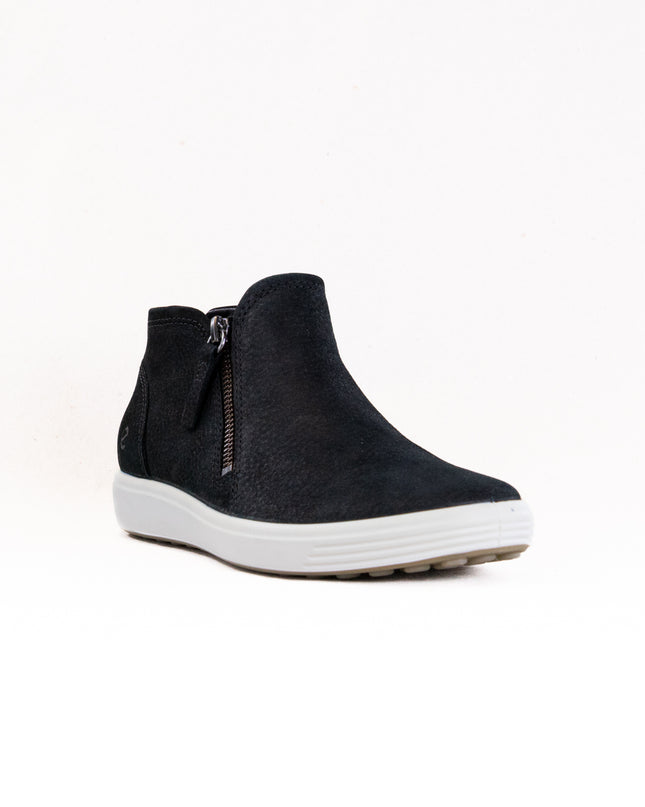 Ecco Soft 7 Side Zip Bootie (Women's) - Black