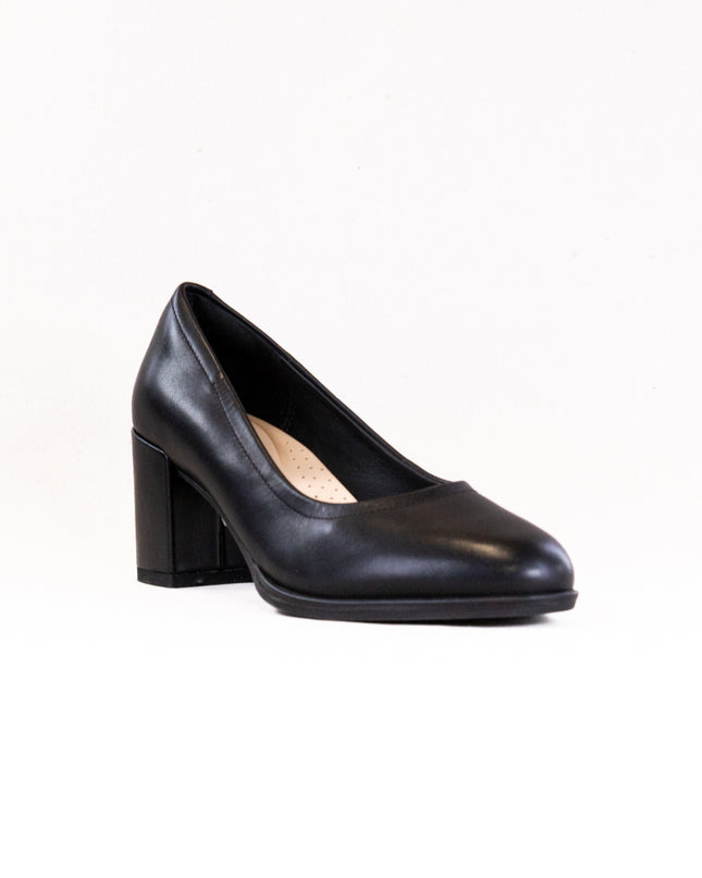 Clarks Freva55 Court (Women's) - Black Leather