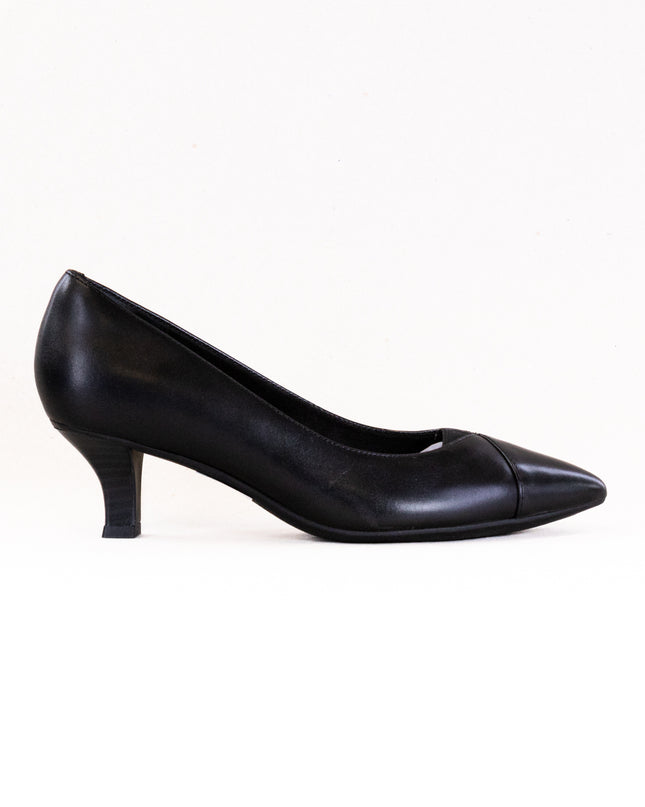 Clarks Noahh Rose (Women's) - Black Leather