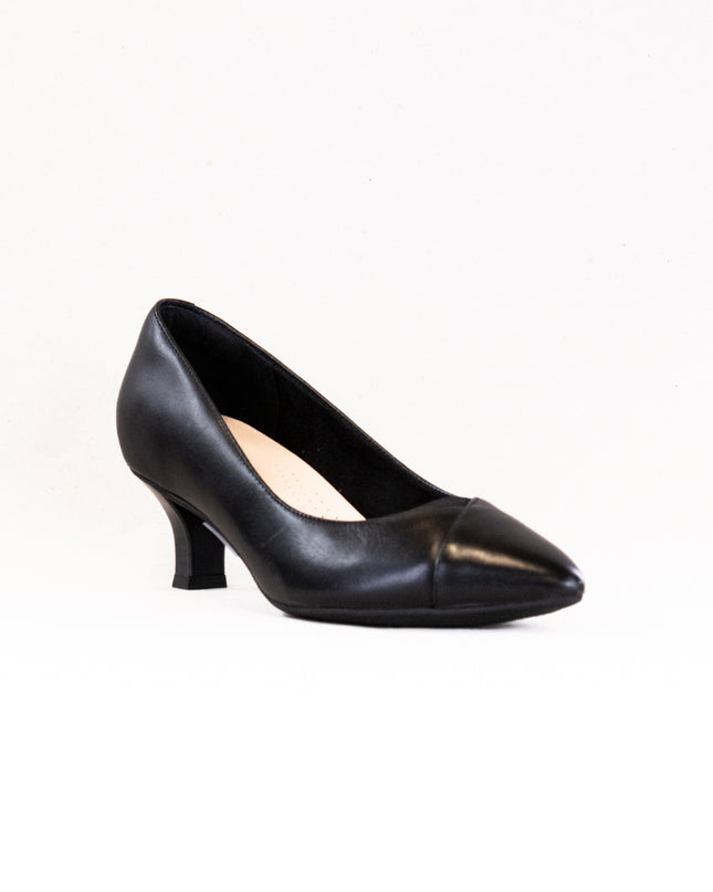 Clarks Noahh Rose (Women's) - Black Leather