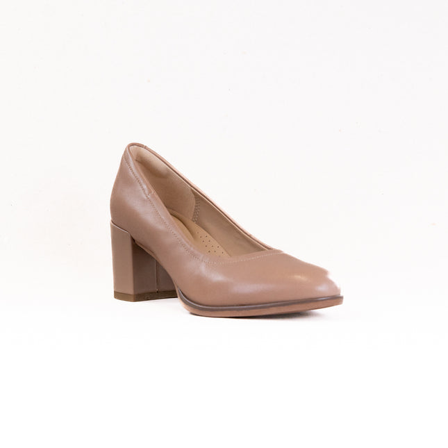 Clarks Freva55 Court (Women's) - Praline Leather