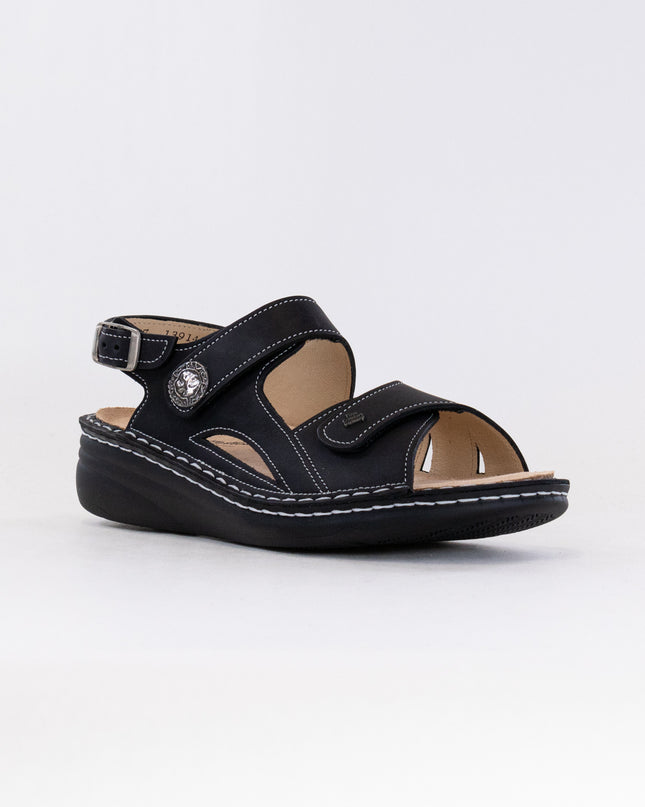 Finn Comfort Barbuda (Women's) - Black
