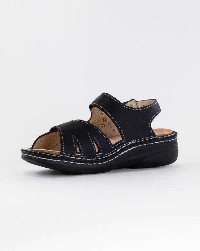 Finn Comfort Barbuda (Women's) - Black