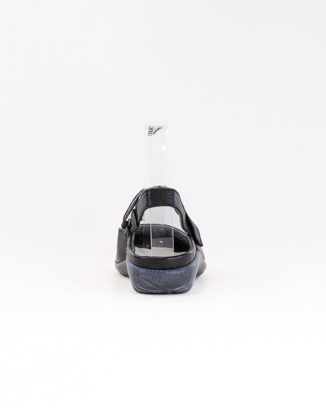 Naot Rari (Women's) - Black Leather