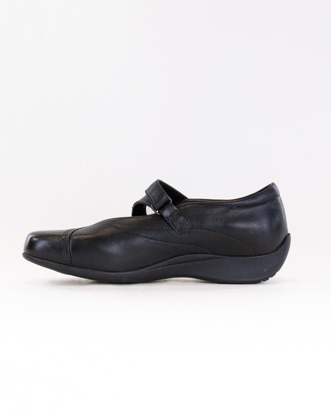 Wolky Passion (Women's) - Black Smooth Leather