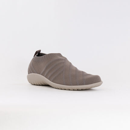 Naot Okahu (Women's) - Taupe