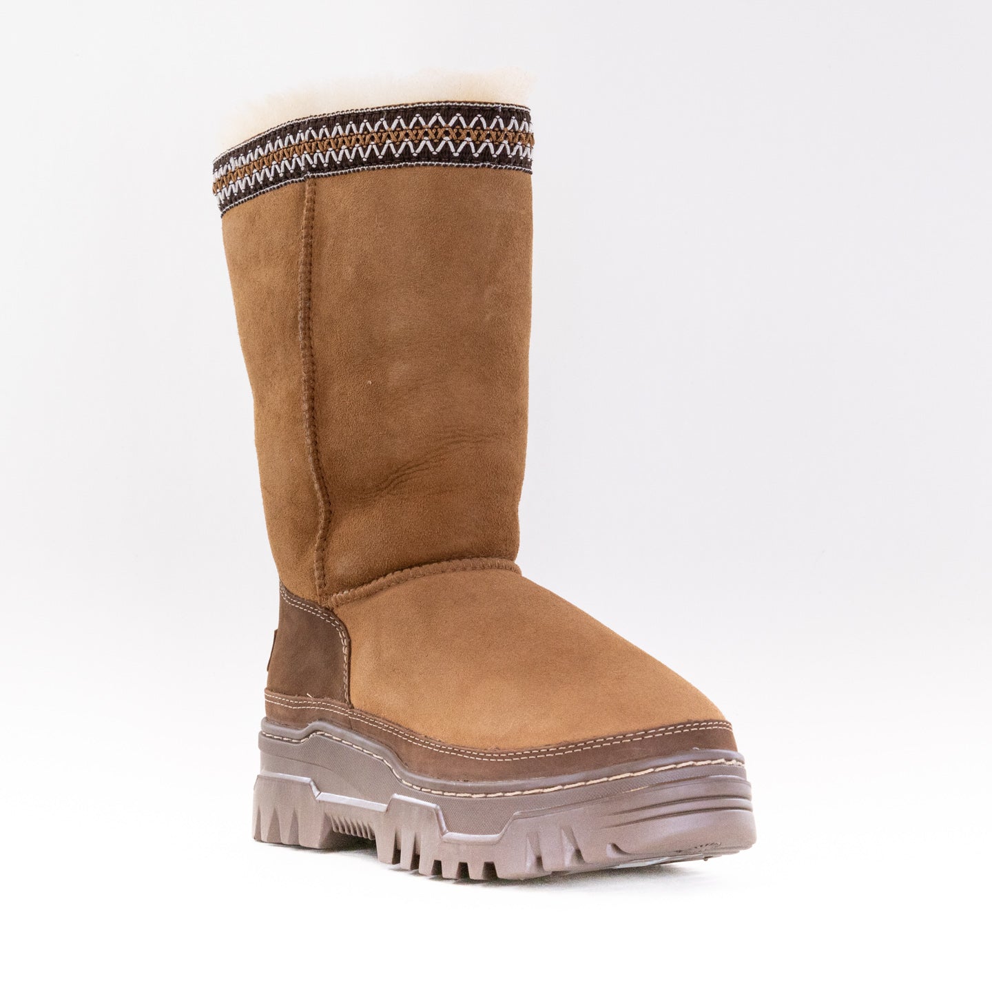 Ugg Classic Tall Trailgazer (Women's) - Chestnut