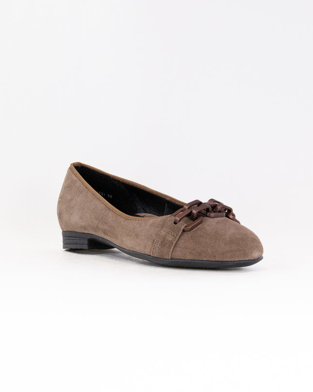 Ara Scout Chain Ballet Flat (Women's) - Sesame Suede