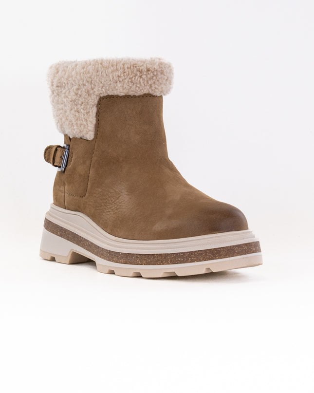 Clarks Hencroft Madi Waterproof (Women's) - Dark Sand Warmlined