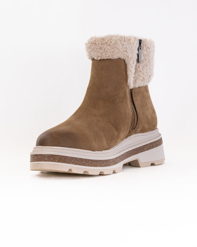 Clarks Hencroft Madi Waterproof (Women's) - Dark Sand Warmlined