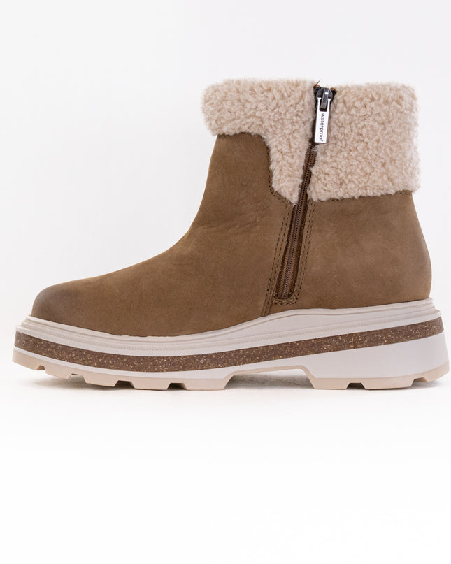 Clarks Hencroft Madi Waterproof (Women's) - Dark Sand Warmlined