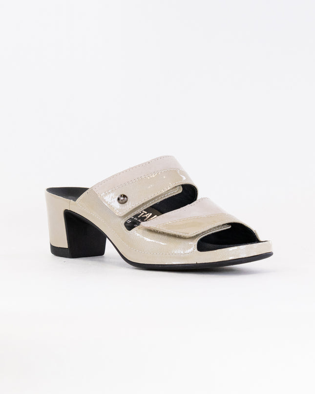Vital Joy Mule Sandal (Women's) - Apache Creme Nubuck/Patent Leather