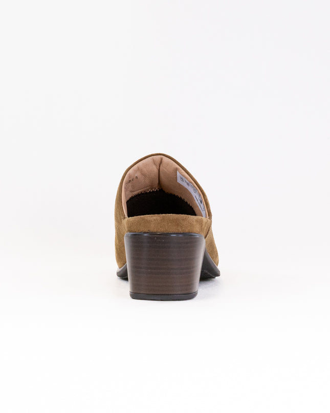 Naot Dedicate (Women's) - Acorn