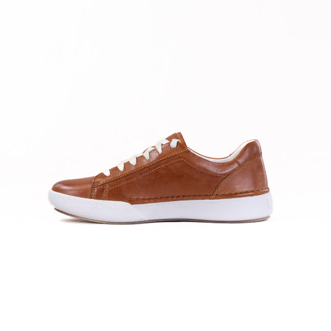Josef Seibel Claire 01 (Women's) - Camel