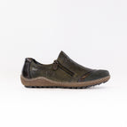 36 / OLIVE