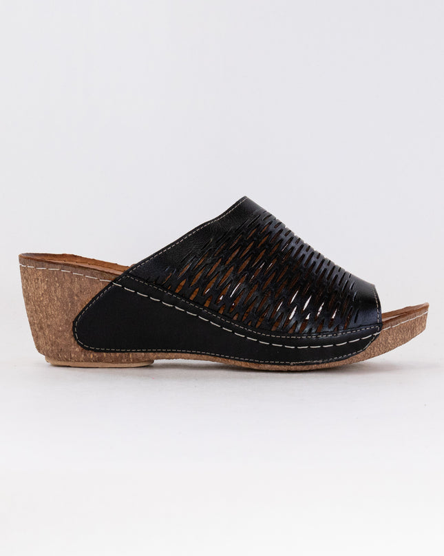 Spring Step Cunacena (Women's) - Black