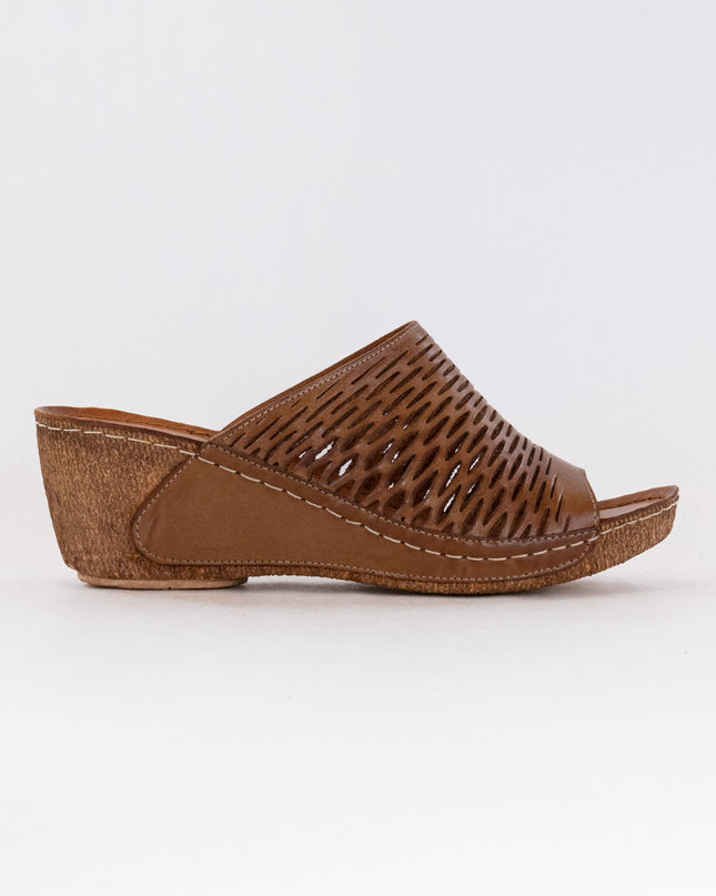 Spring Step Cunacena (Women's) - Brown