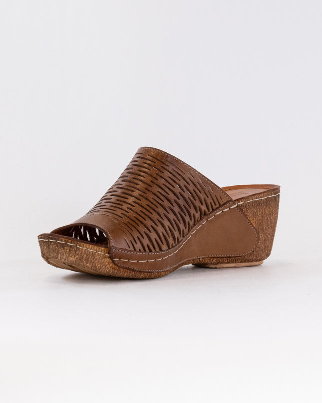Spring Step Cunacena (Women's) - Brown