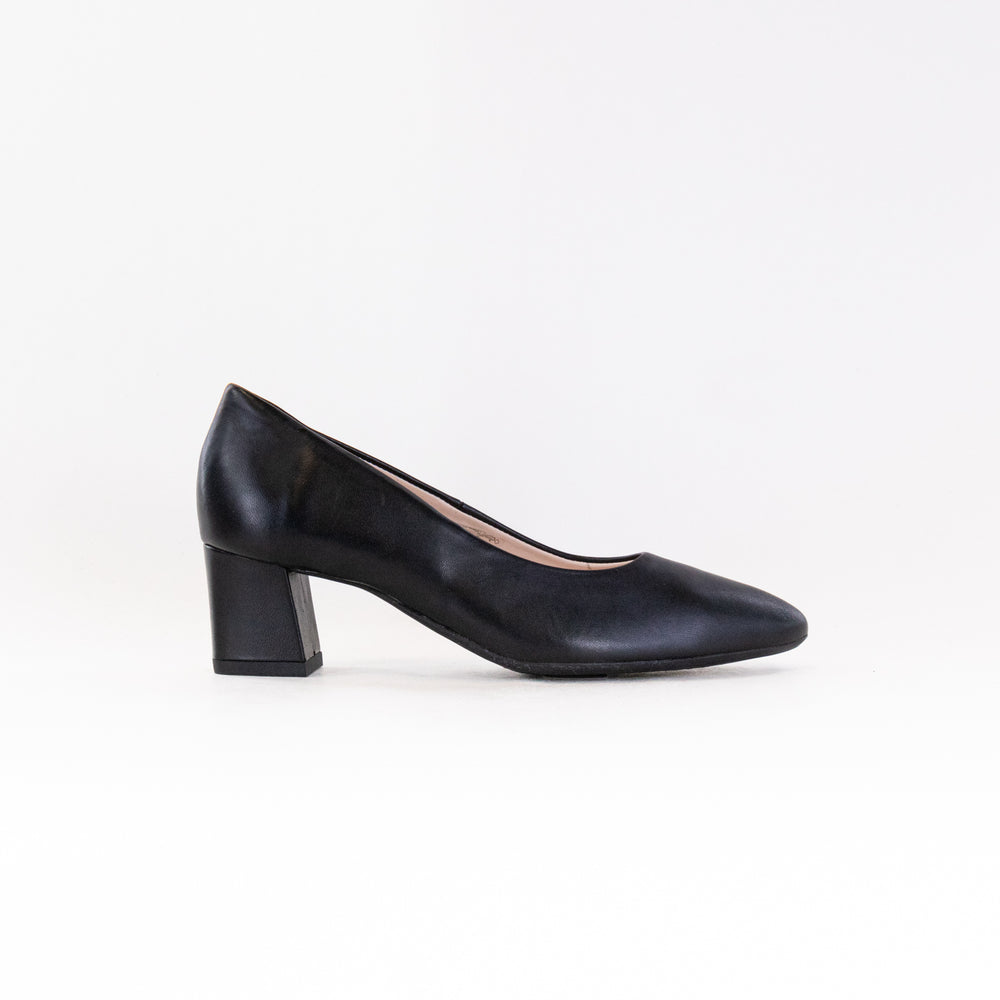 Ara Lichfield Pump (Women's) - Black Leather