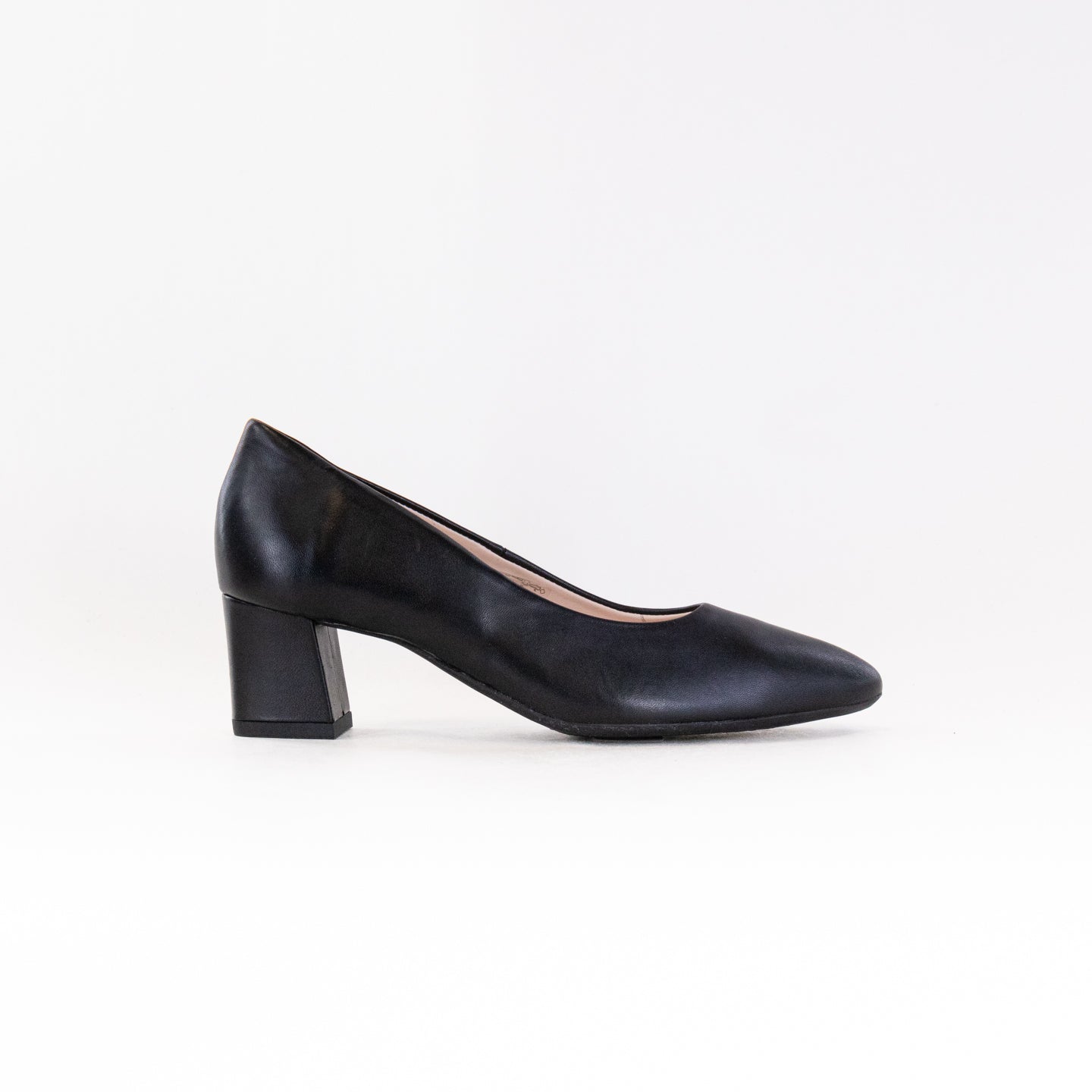 Ara Lichfield Pump (Women's) - Black Leather