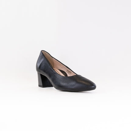 Ara Lichfield Pump (Women's) - Black Leather