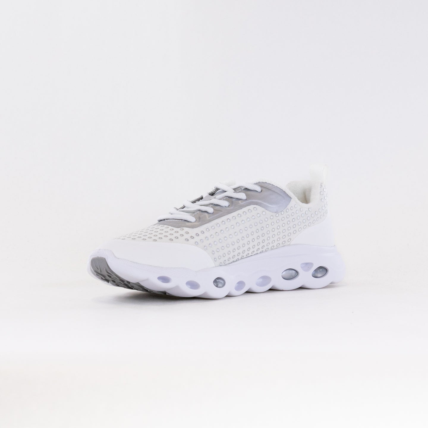 Ara Montclair Memory Foam Lace Up Sneaker (Women's) - White/Silver