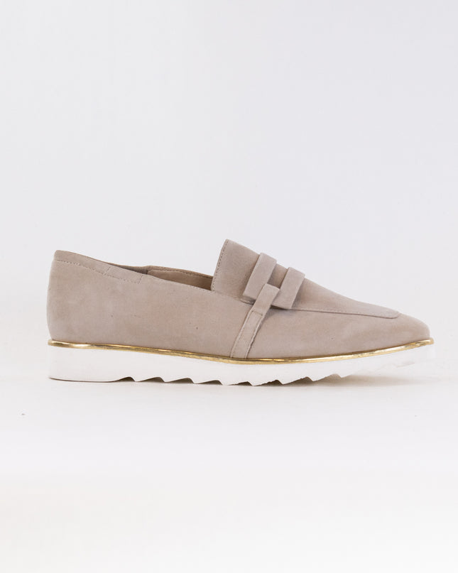 Ara Laura Loafer (Women's) - Sand Suede