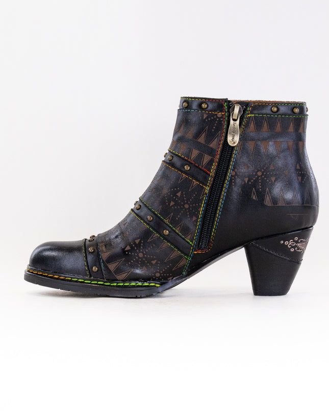 L'Artiste  Niobe (Women's) - Black Multi Leather