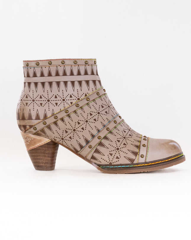 L'Artiste  Niobe (Women's) - Beige Multi Leather