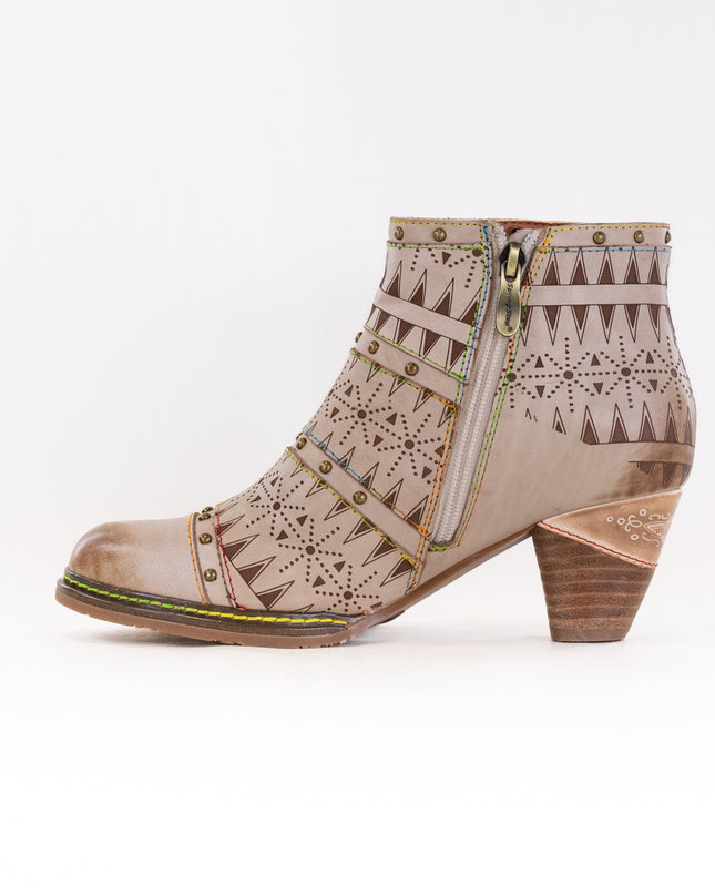 L'Artiste  Niobe (Women's) - Beige Multi Leather