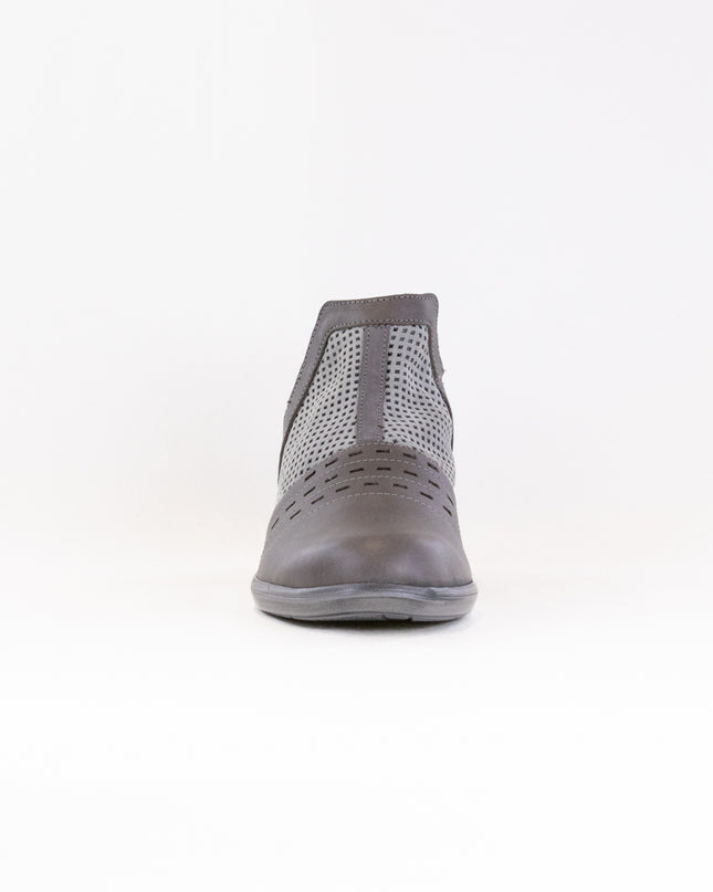 Naot Rivotra (Women's) - Fog Gray Leather