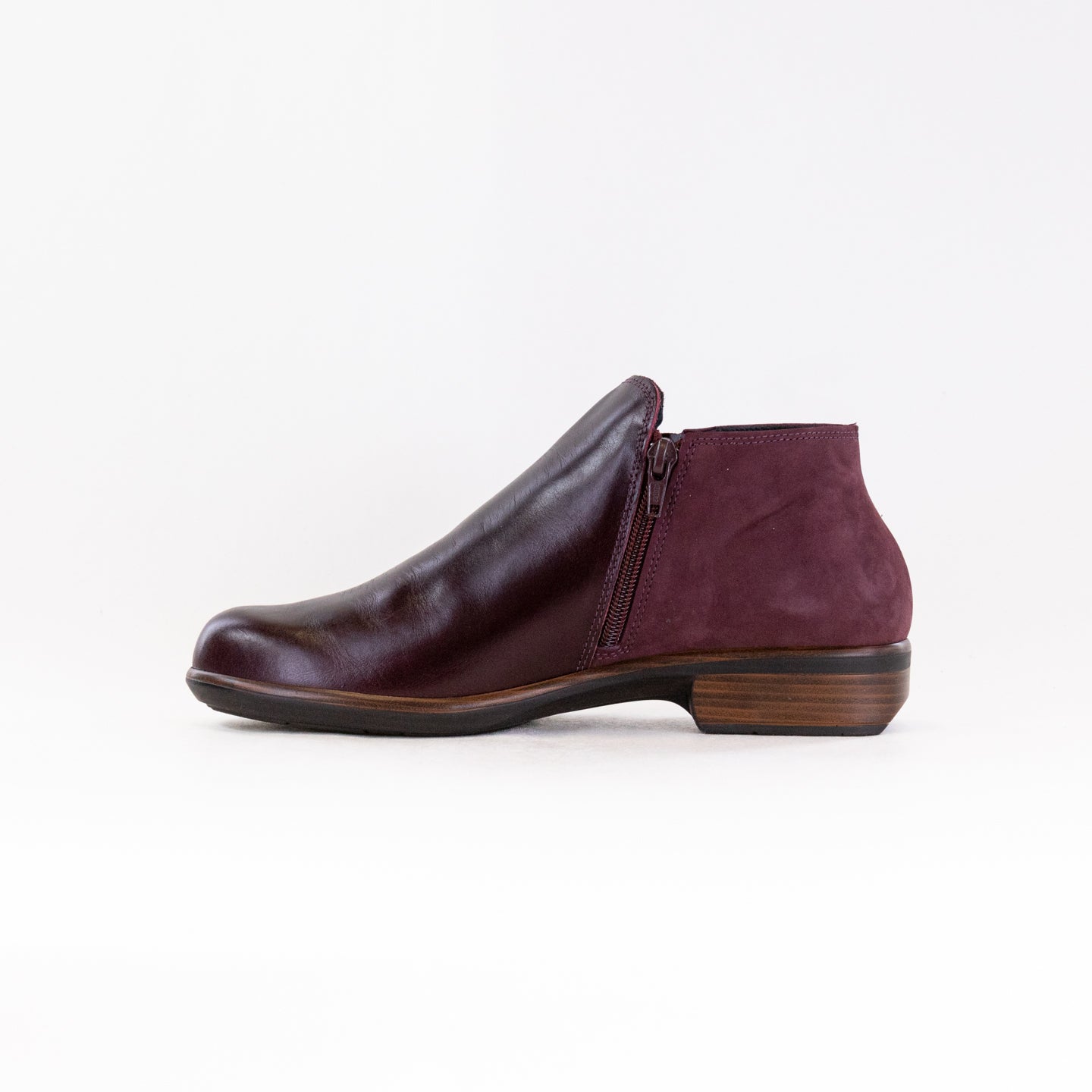 Naot Helm (Women's) - Bordeaux/Violet