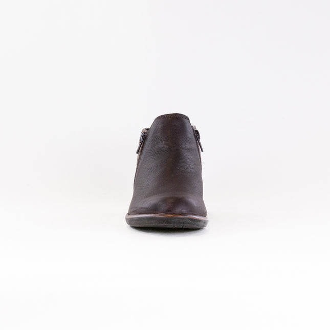 Naot Helm (Women's) - Cheetah Sue/Soft Brown