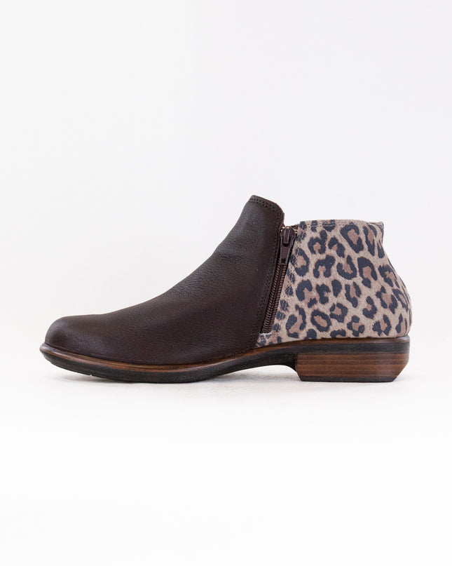 Naot Helm (Women's) - Cheetah Sue/Soft Brown