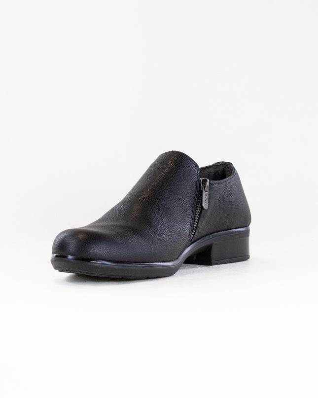 Naot Autan (Women's) - Black Soft Leather