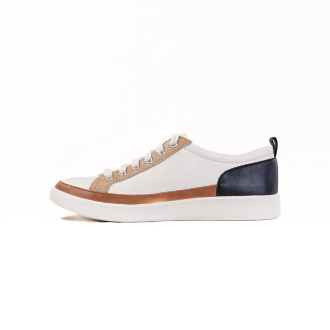 Vionic Winny (Women's) - Ivory/Black