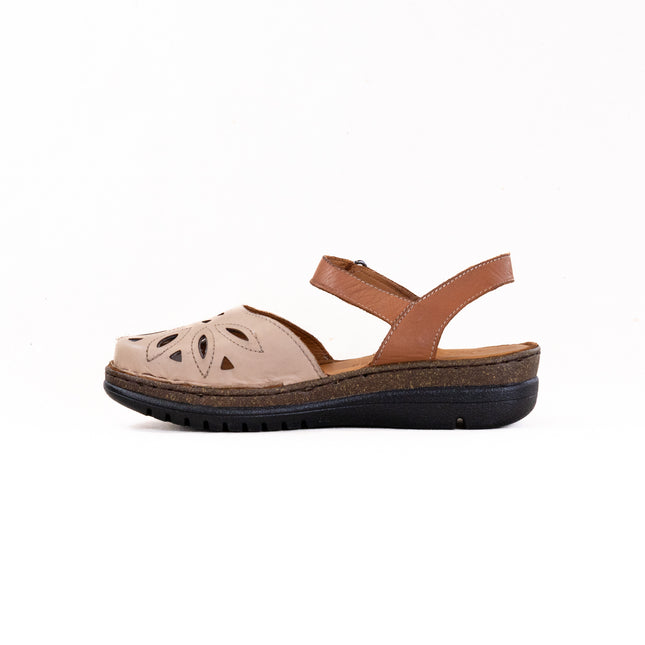 Spring Step Azmira (Women's) -Beige Multi