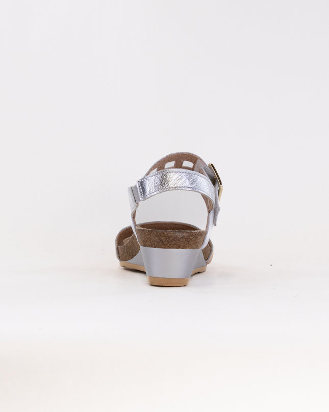 Naot Dynasty (Women's) - Rose Gold/Pearl White