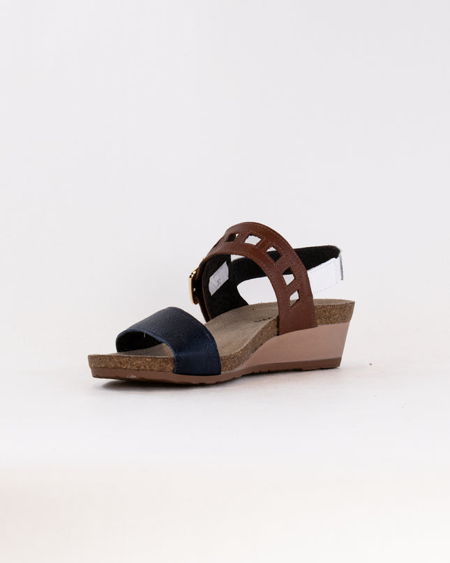 Naot Dynasty (Women's) - Soft Ink/Soft White/Chestnut