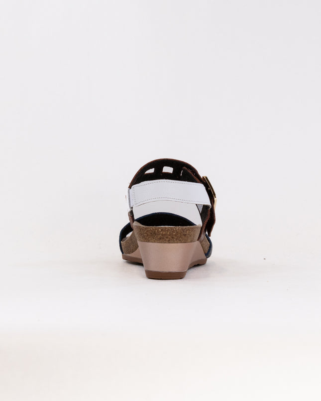 Naot Dynasty (Women's) - Soft Ink/Soft White/Chestnut