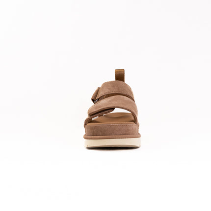 UGG Goldenstar (Women's) - Chestnut