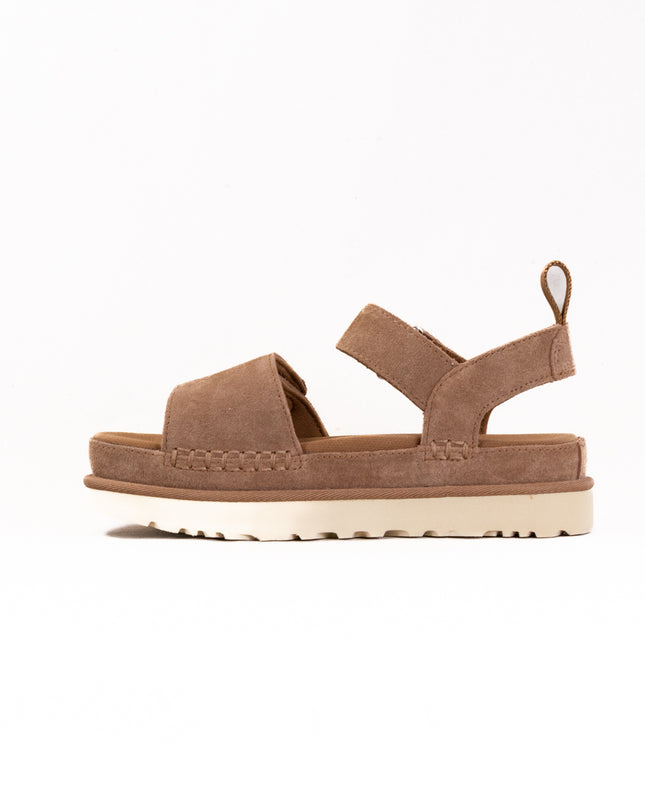UGG Goldenstar (Women's) - Chestnut