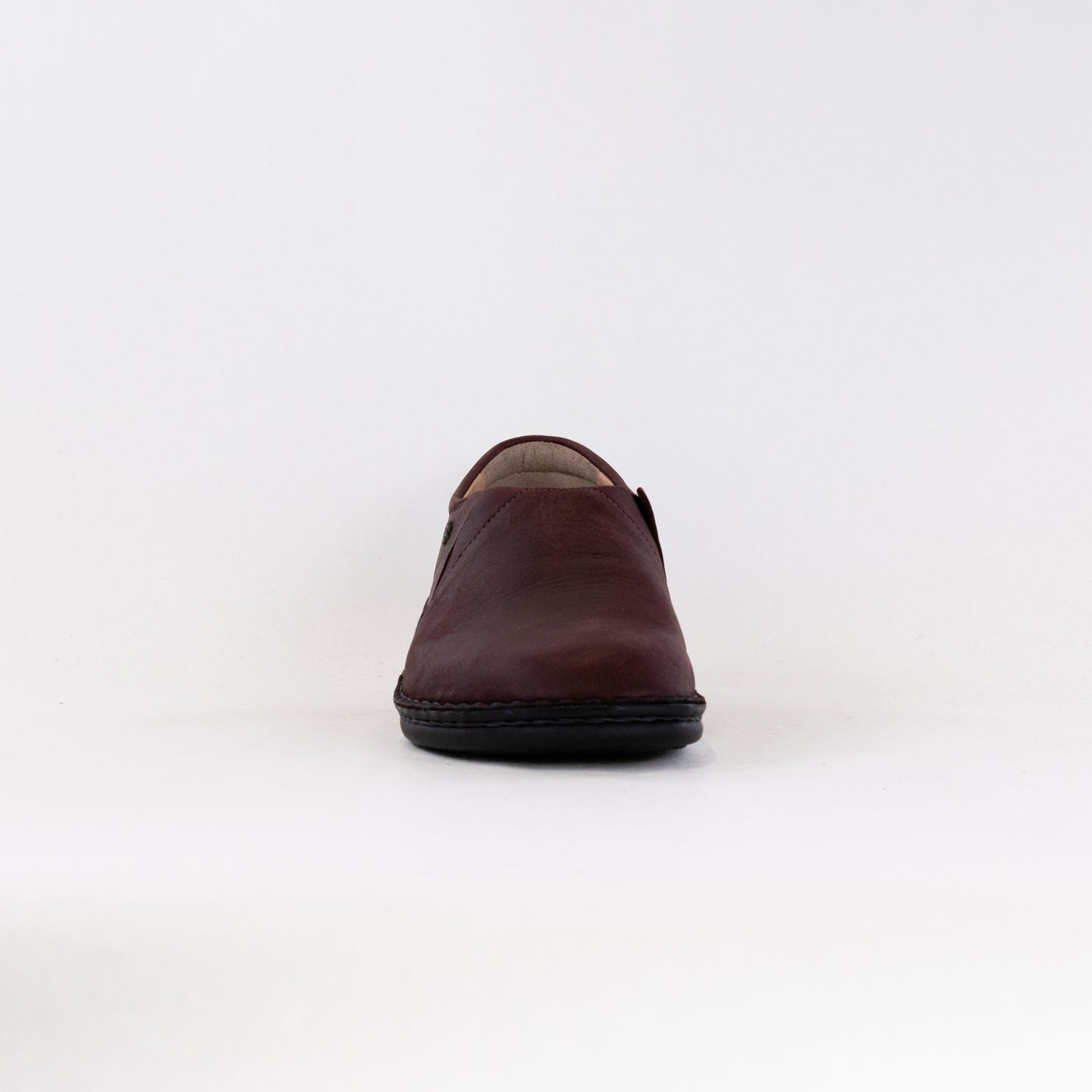 Finn Comfort Newport (Women's) - Bordeaux Leather