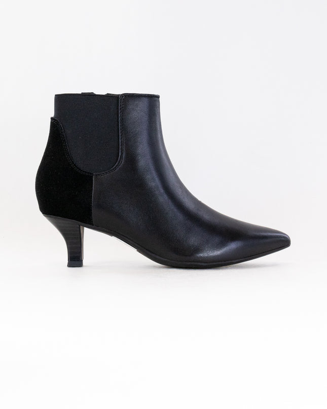 Clarks Kepley Erin (Women’s) - Black Leather